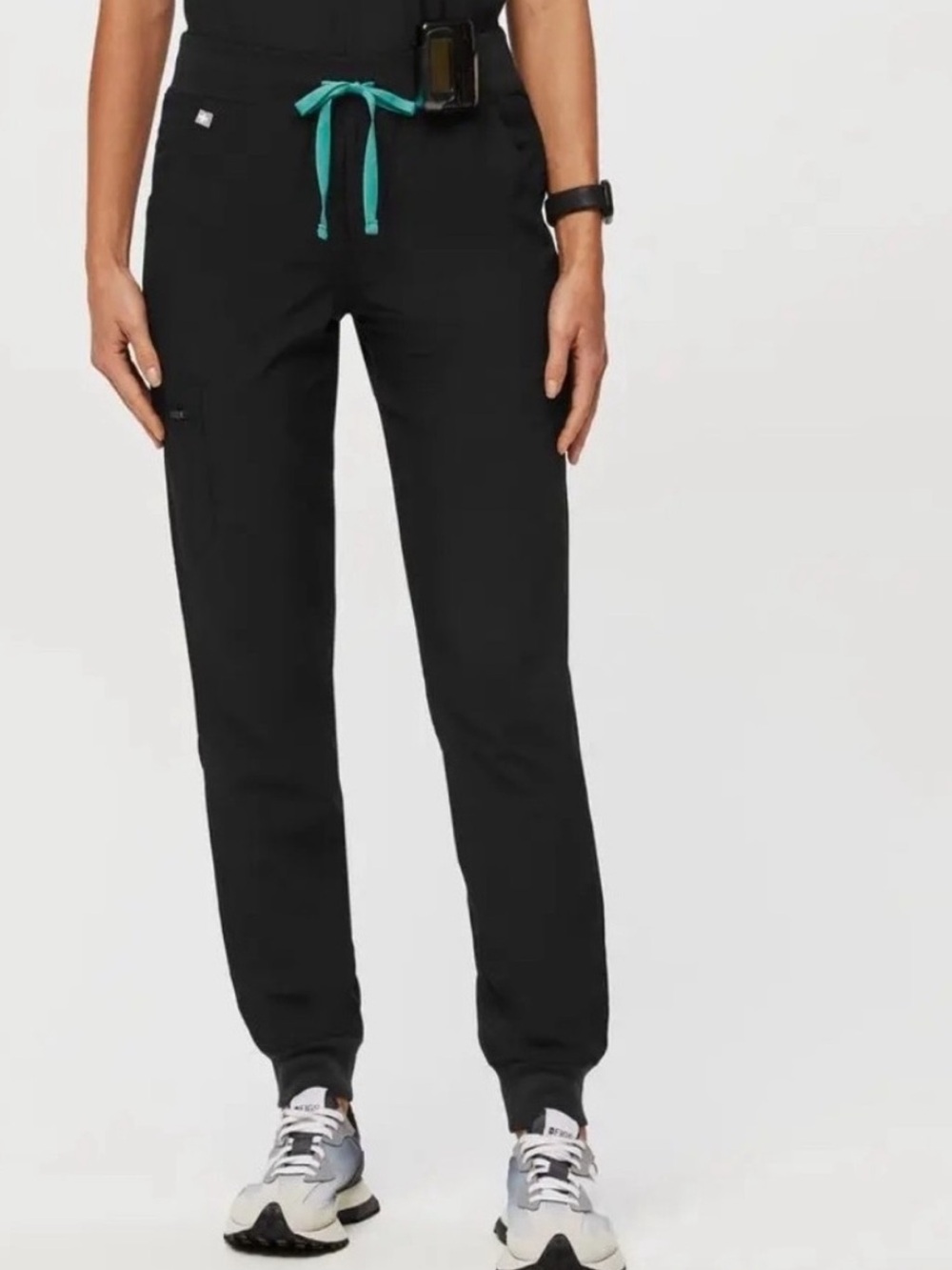 FIGS Women's Zamora FREEx Lined Joggers Scrub Pants Size Medium